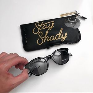 New Quay Australia Walk On Round Sunglasses Unisex